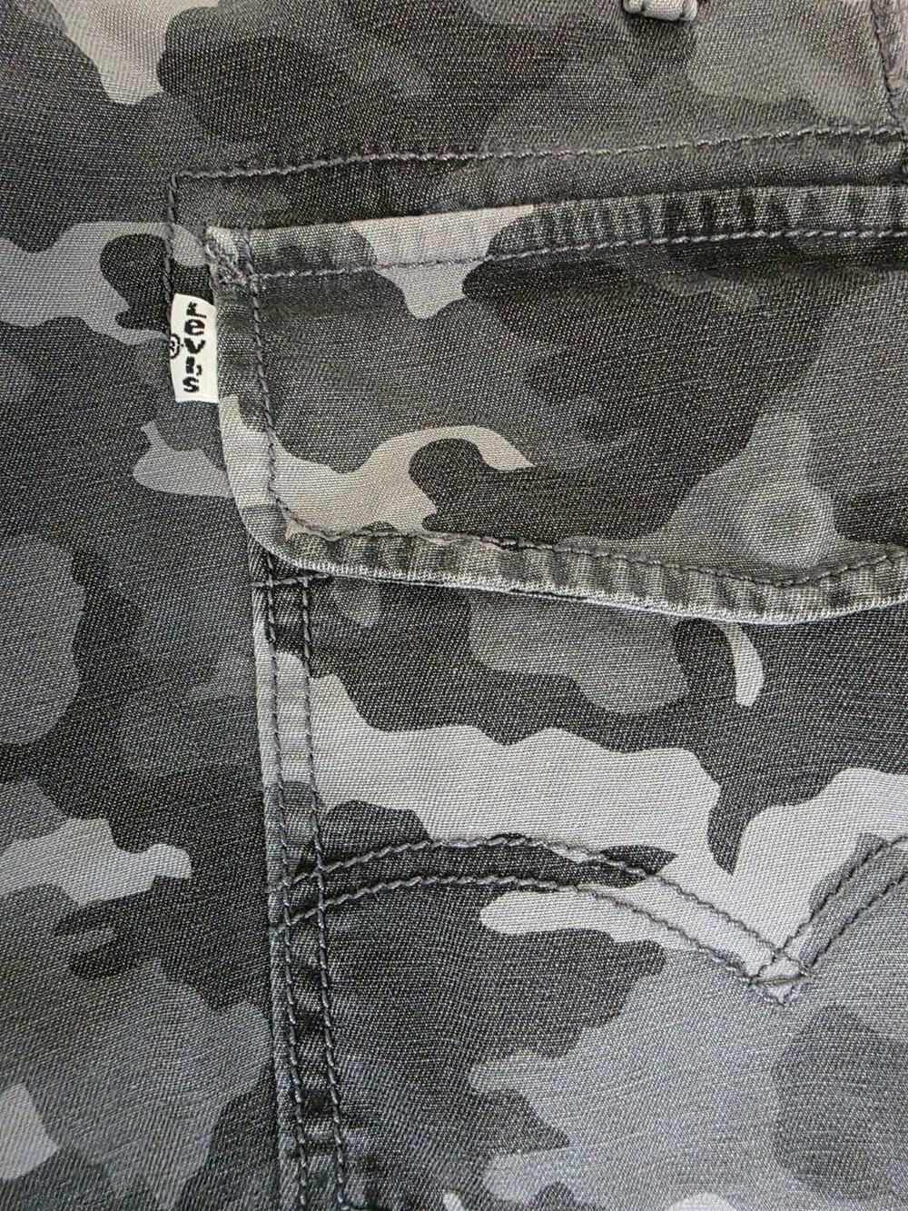 Levi's Cargo Shorts Men's 34 Gray Camo Cotton Utility Casual Y2K Military - Picture 10 of 11